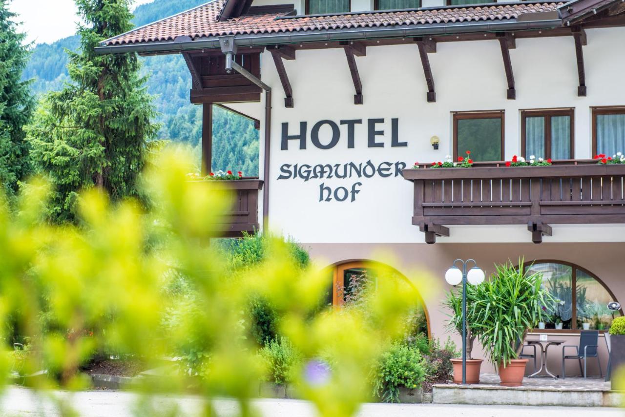 Hotel Sigmunderhof Chienes Extérieur photo