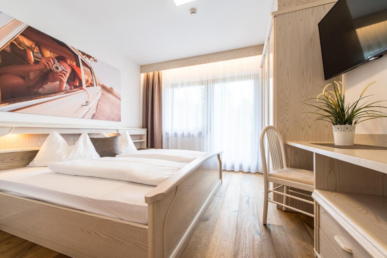 Hotel Sigmunderhof Chienes Extérieur photo
